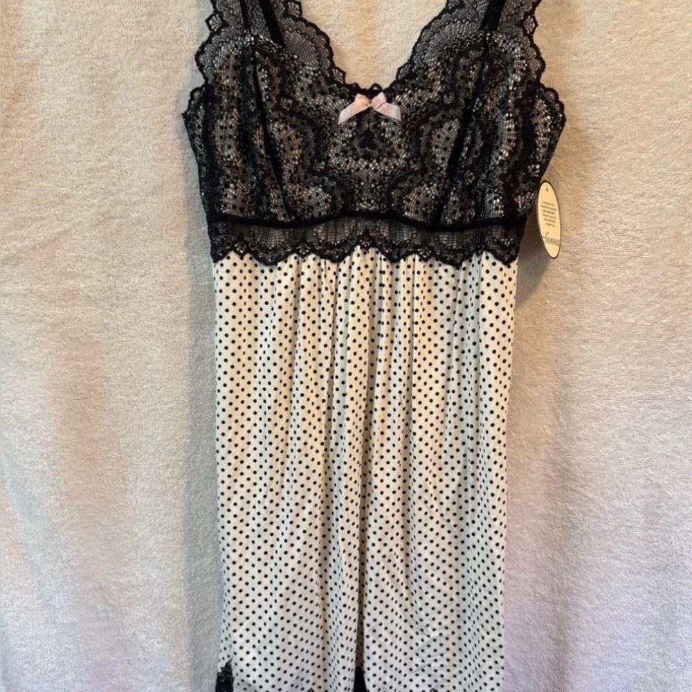 Soma Black and Pink Lace babydoll nightie with Vintage Charm